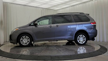 2014 Toyota Sienna