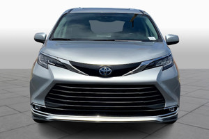 2023 Toyota Sienna