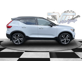 2021 Volvo XC40