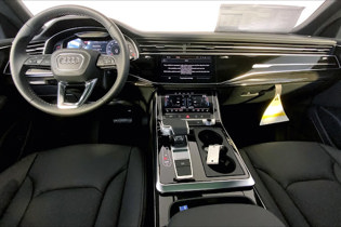 2023 Audi Q8