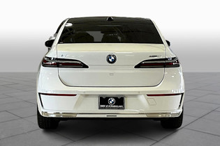 2024 BMW i7