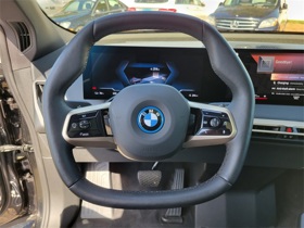 2023 BMW iX