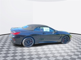 2025 BMW M8