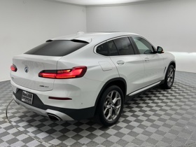 2023 BMW X4