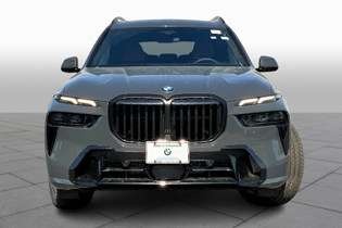 2025 BMW X7