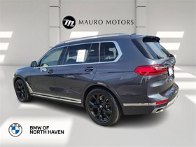 2021 BMW X7