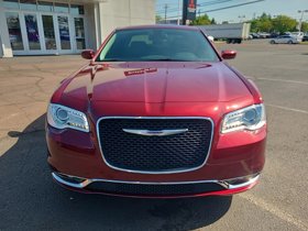 2020 Chrysler 300