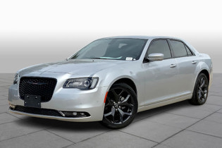 2023 Chrysler 300