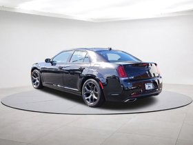 2022 Chrysler 300