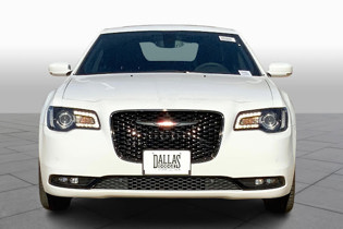 2023 Chrysler 300