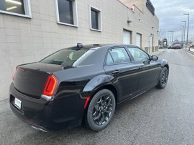 2023 Chrysler 300