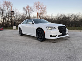 2023 Chrysler 300