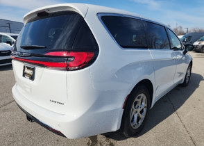 2024 Chrysler Pacifica