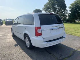 2016 Chrysler Town &amp; Country