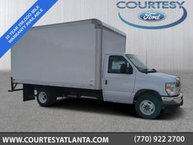 2024 Ford E-350SD