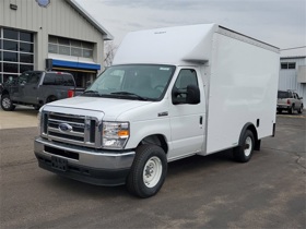 2025 Ford E-350SD