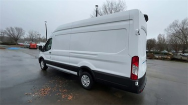 2023 Ford E-Transit