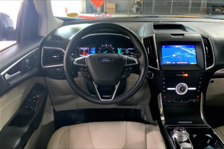 2020 Ford Edge