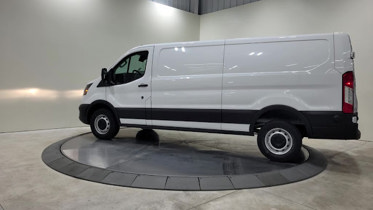 2023 Ford Transit-250