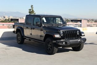 2023 Jeep Gladiator