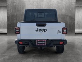 2024 Jeep Gladiator