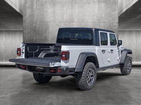 2024 Jeep Gladiator