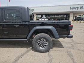 2024 Jeep Gladiator