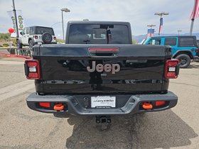 2024 Jeep Gladiator