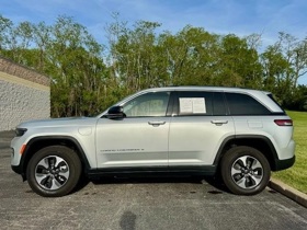 2022 Jeep Grand Cherokee