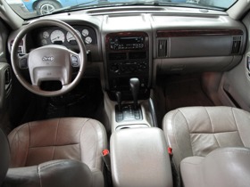 2004 Jeep Grand Cherokee