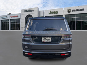 2024 Jeep Grand Wagoneer L