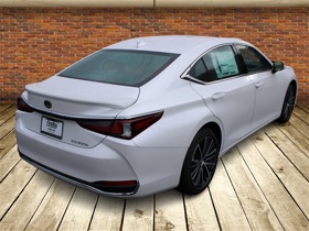 2024 Lexus ES