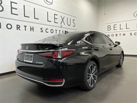 2024 Lexus ES