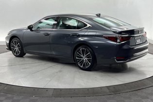 2023 Lexus ES