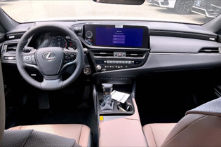 2024 Lexus ES