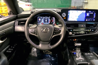 2022 Lexus ES