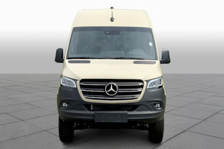 2024 Mercedes Benz Sprinter