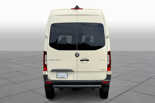 2024 Mercedes Benz Sprinter