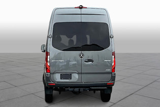 2024 Mercedes Benz Sprinter