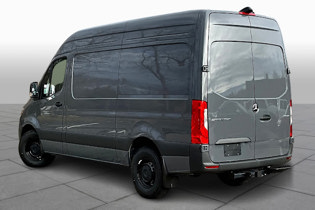 2024 Mercedes Benz Sprinter