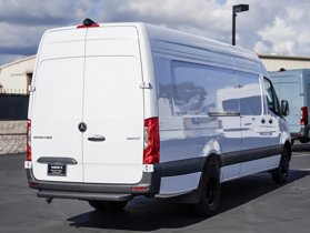 2024 Mercedes Benz Sprinter