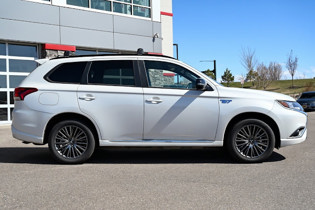 2021 Mitsubishi Outlander PHEV