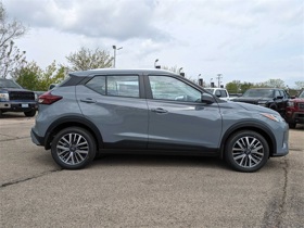 2024 Nissan Kicks