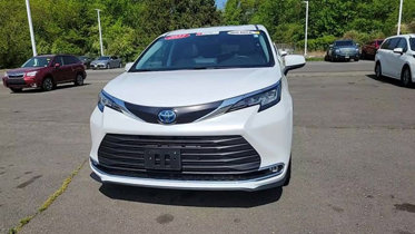 2023 Toyota Sienna