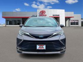 2021 Toyota Sienna