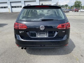 2016 Volkswagen Golf SportWagen