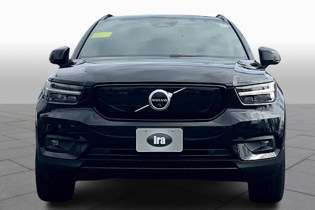 2021 Volvo XC40