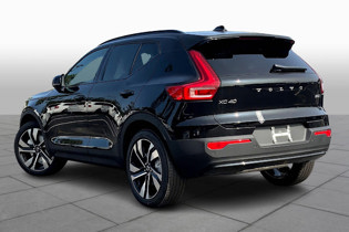 2024 Volvo XC40