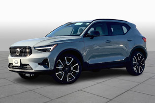 2024 Volvo XC40