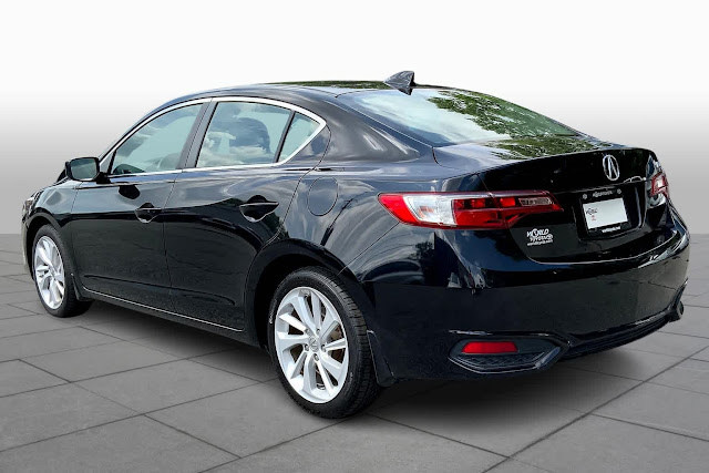 2018 Acura ILX w/Premium Pkg